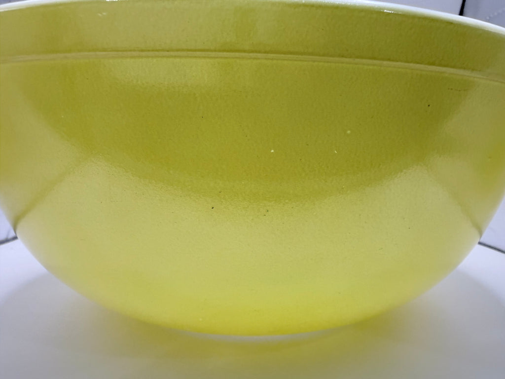 Pyrex Nesting Bowls