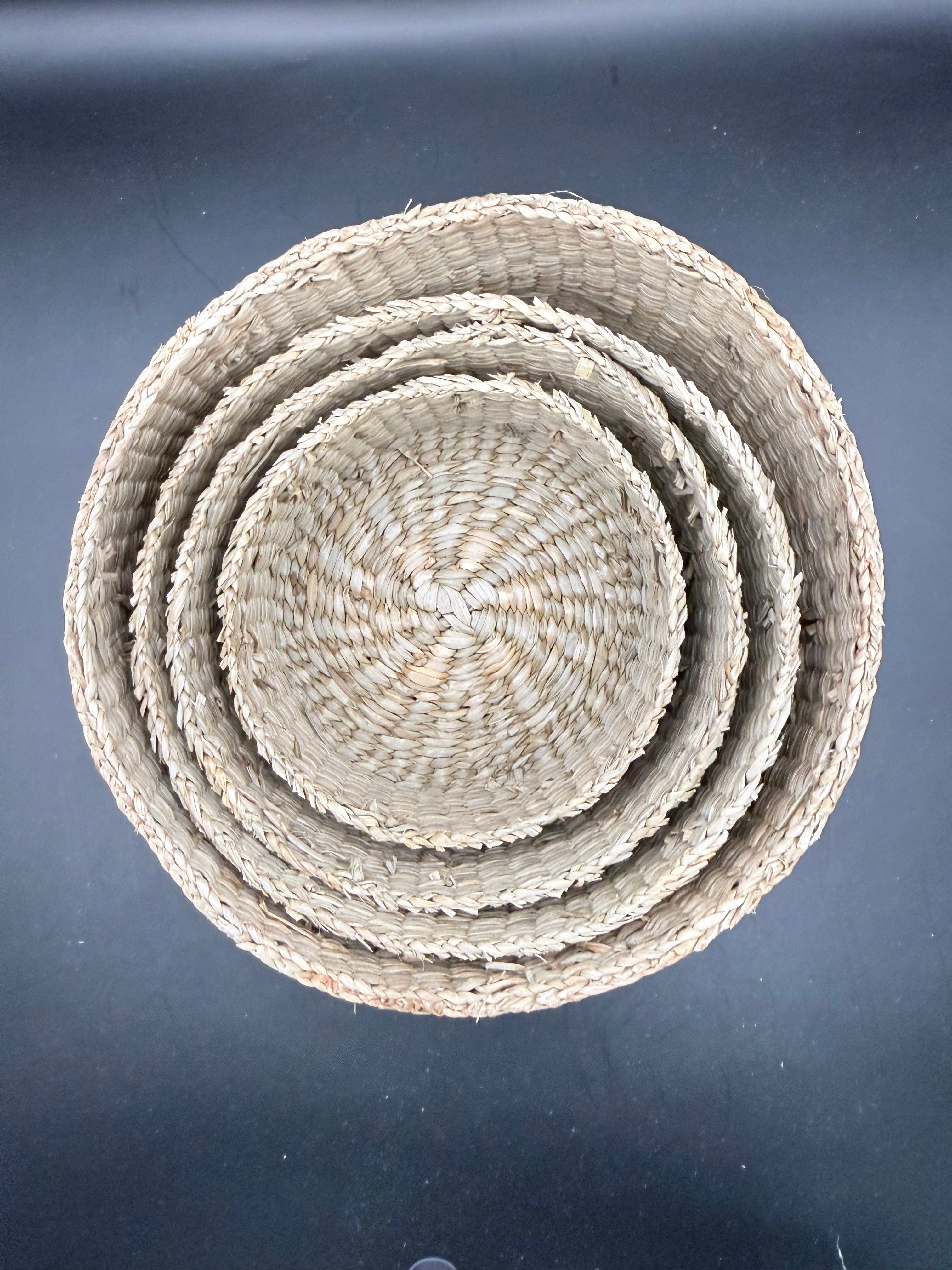 Vintage Straw Nesting Baskets