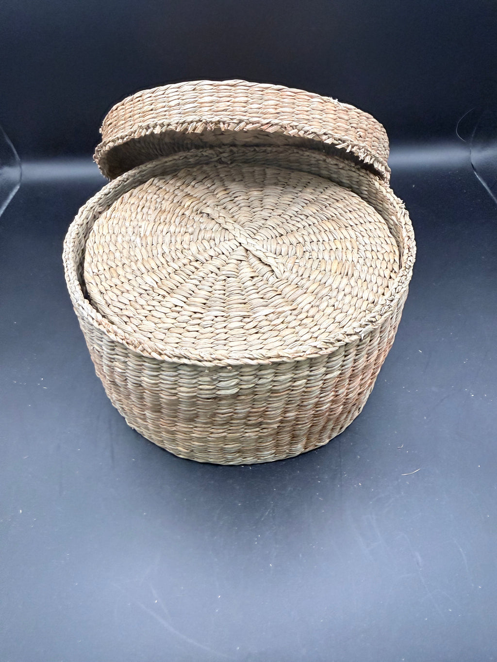 Vintage Straw Nesting Baskets